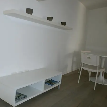 Galileo Apartment *